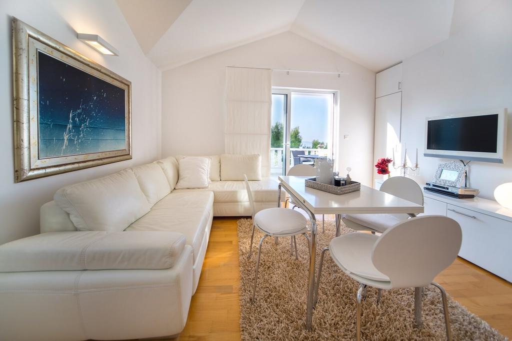 Apartments Fortunata พรีมอชเตน ห้อง รูปภาพ