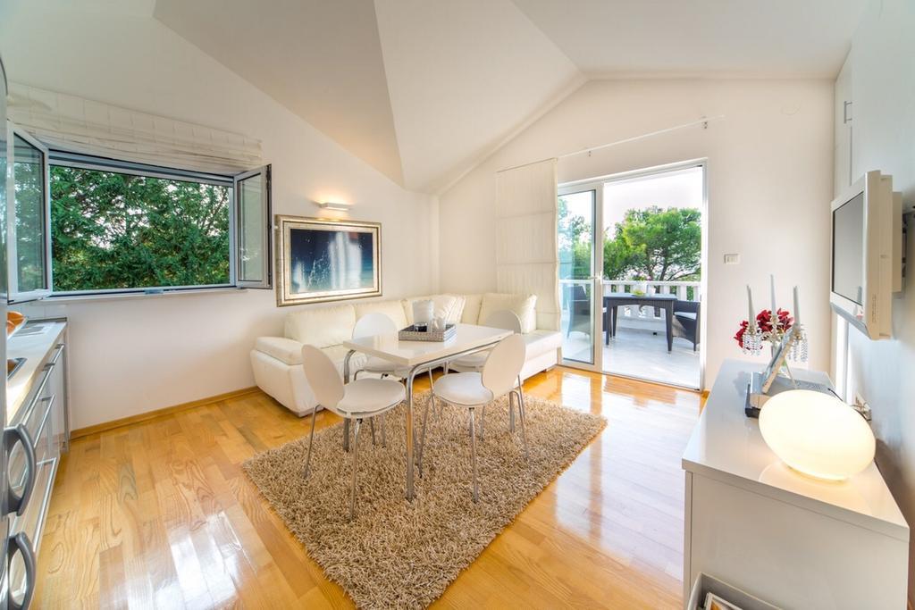 Apartments Fortunata พรีมอชเตน ห้อง รูปภาพ